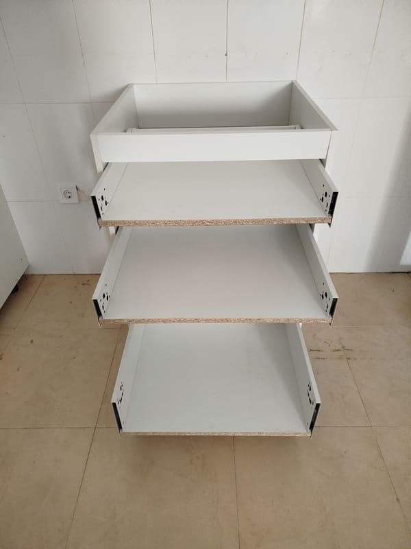montaje de cajonera